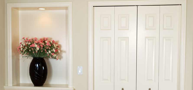 residential closet door repair in East Palo Alto